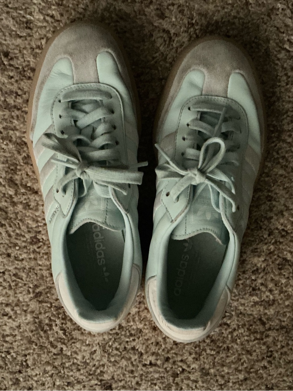 Adidas Mint Green & White Gum Sole Sneakers Women’s Size 7